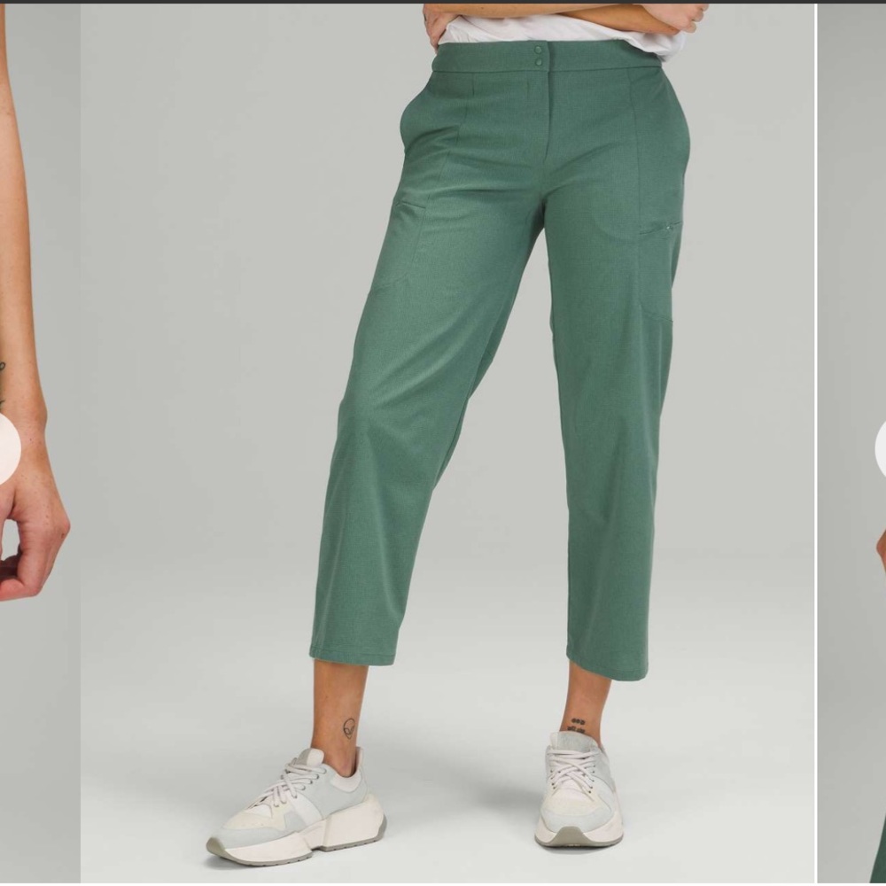 Lululemom Ventlight cargo midrise crop 26”